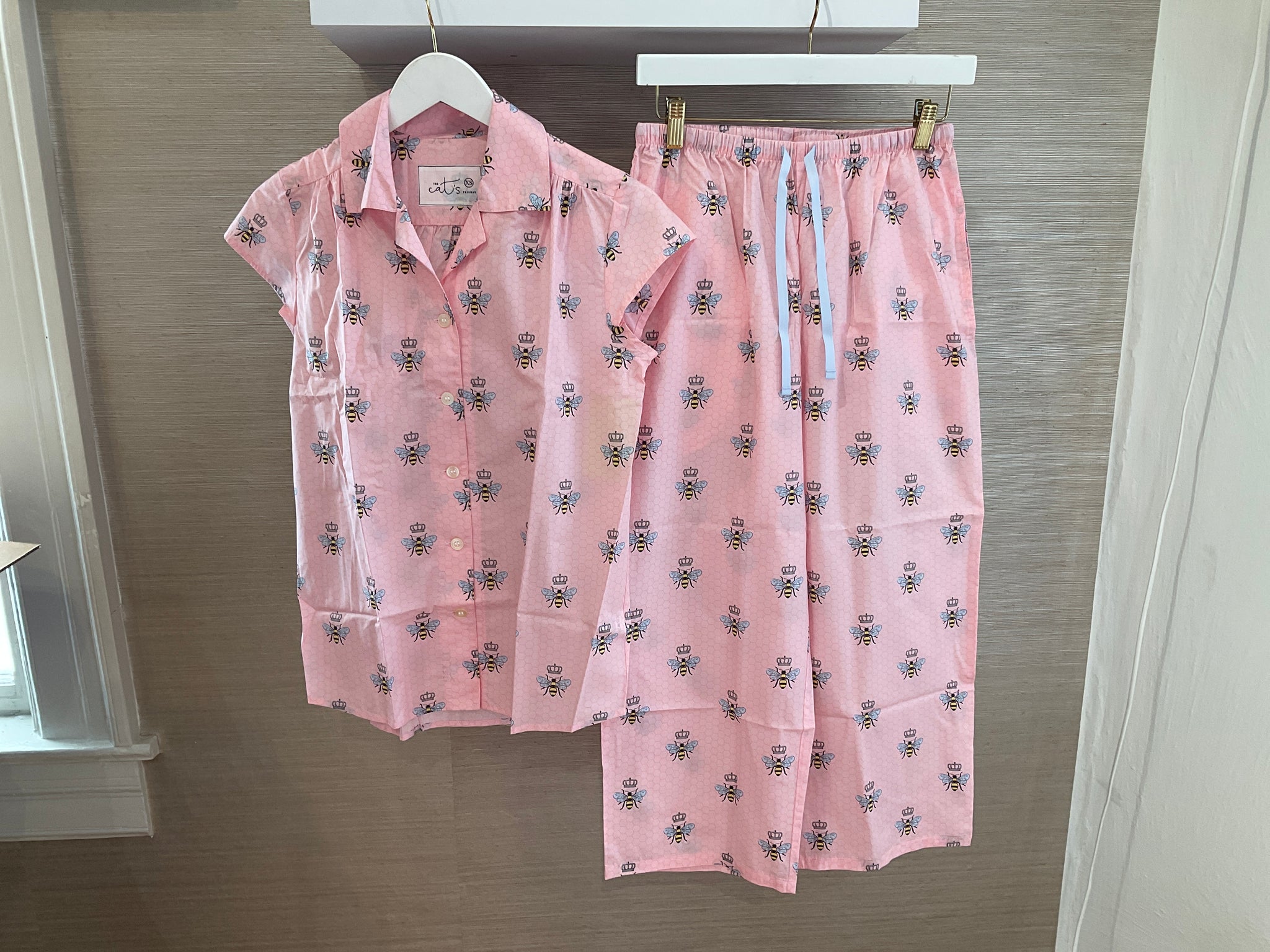 Queen Bee Luxe Pima Capri Set