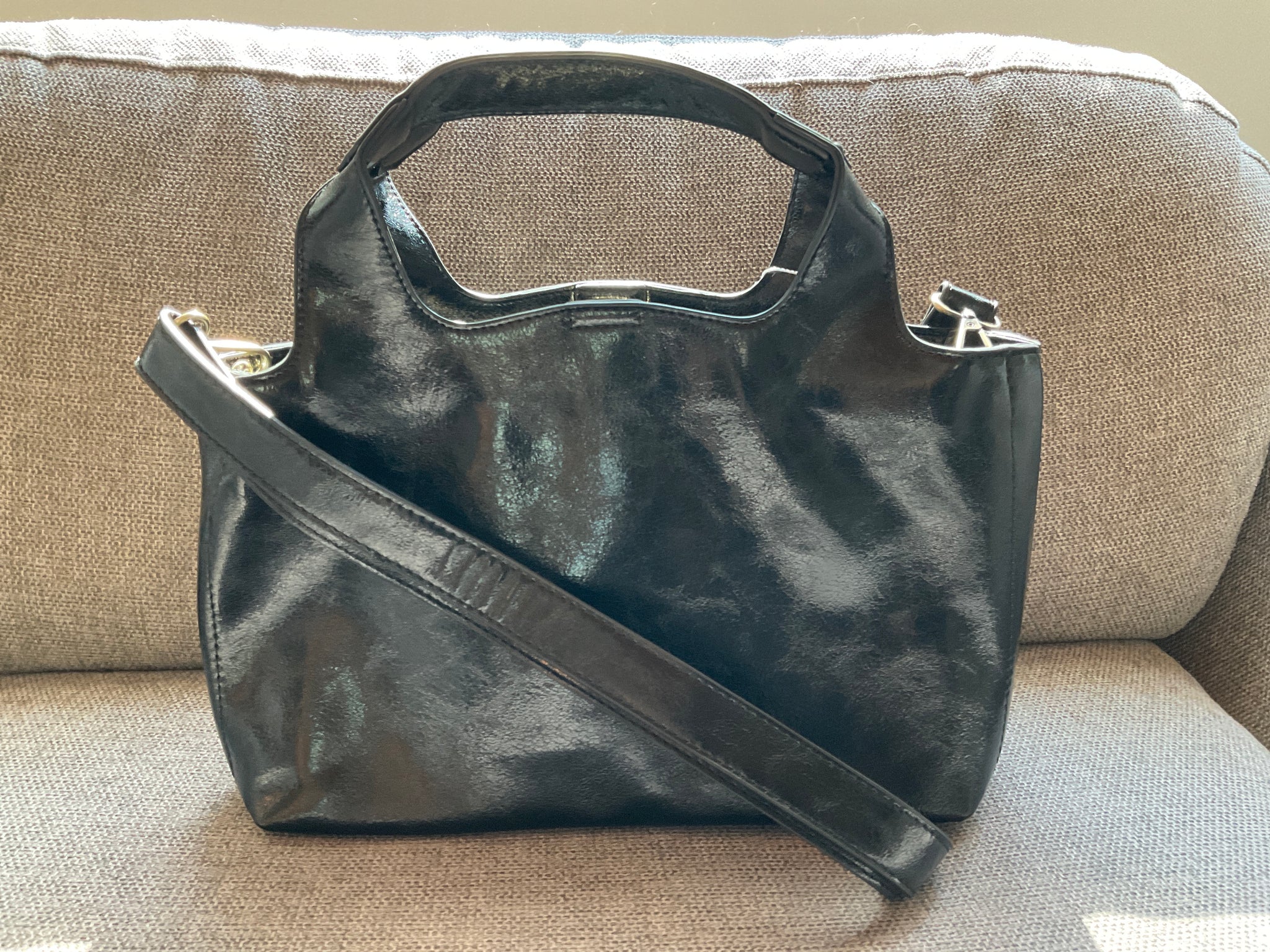 Candie crossbody