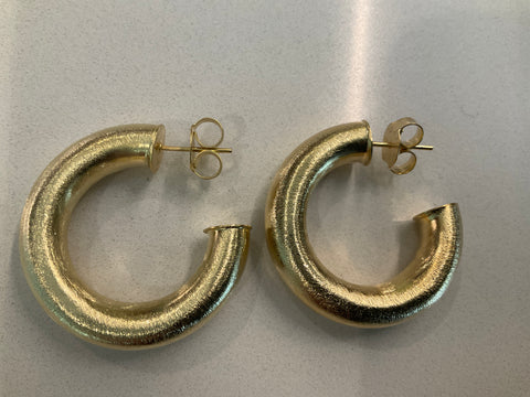 Small Chantal Hoops