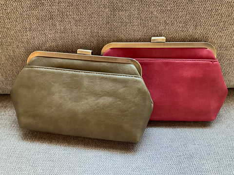 Vivie Faux Leather