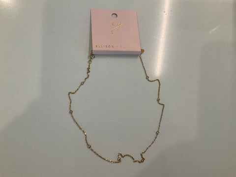 Dainty bezeled sparkle necklace