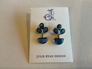 Paxton earring