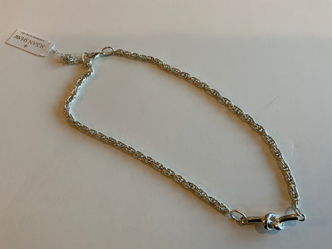 Silver knot necklace